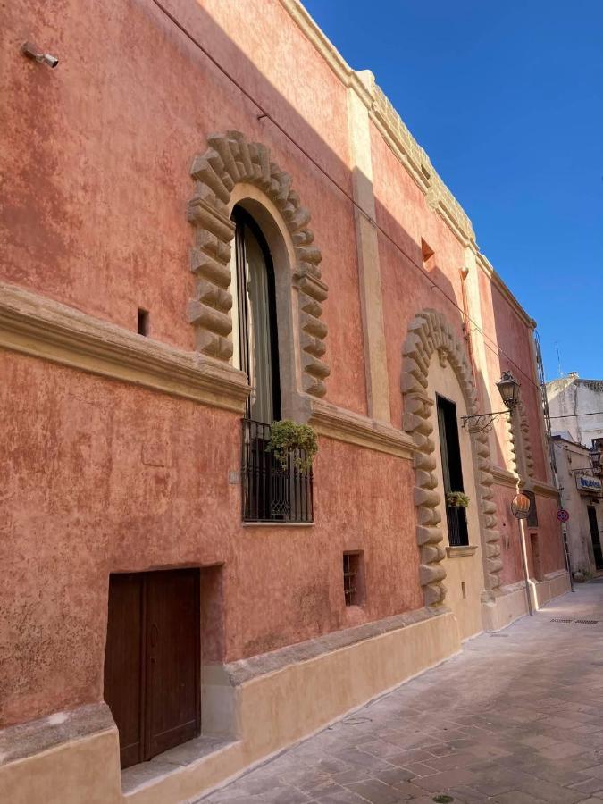 Palazzo Cariddi Bed & Breakfast Nardò Eksteriør bilde