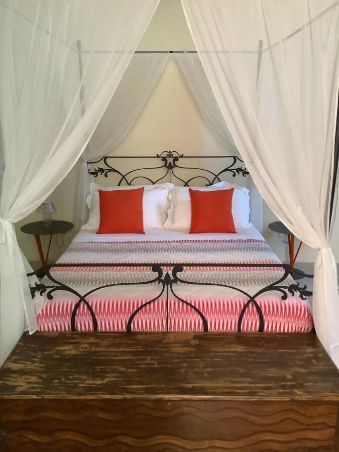 Palazzo Cariddi Bed & Breakfast Nardò Eksteriør bilde